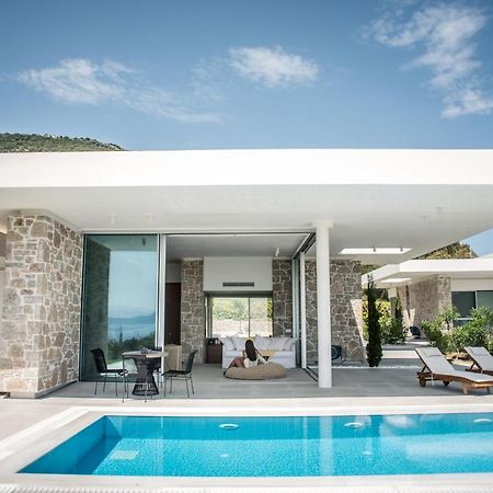 Varko Luxury Suites Palairos Екстер'єр фото