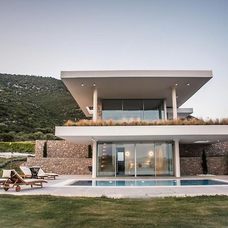 Varko Luxury Suites Palairos Екстер'єр фото