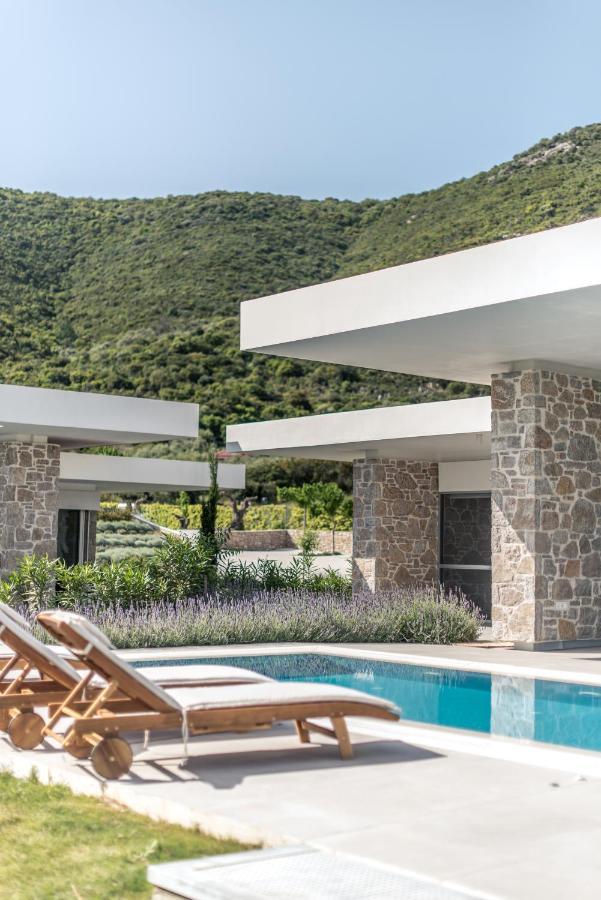 Varko Luxury Suites Palairos Екстер'єр фото