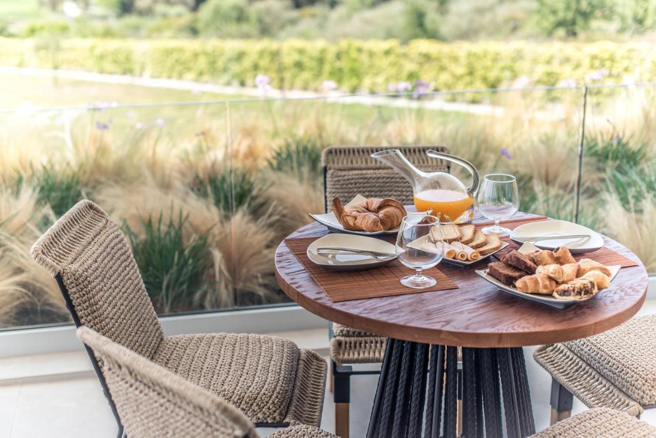Varko Luxury Suites Palairos Екстер'єр фото
