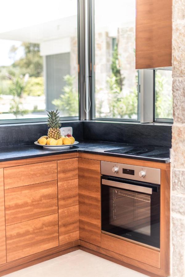 Varko Luxury Suites Palairos Екстер'єр фото