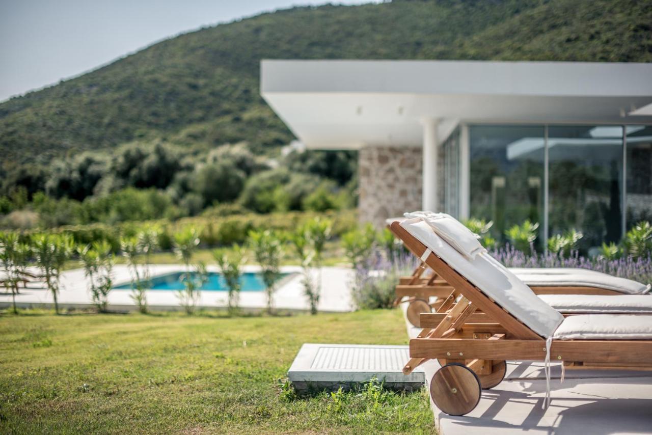 Varko Luxury Suites Palairos Екстер'єр фото