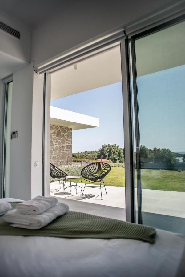 Varko Luxury Suites Palairos Екстер'єр фото